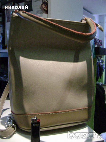 бежова чанта-раница, снимка 1