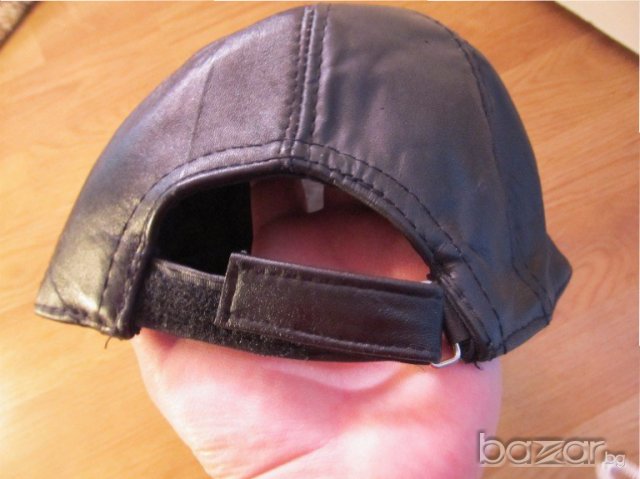 Мъжка кожена шапка FERRARI - красота в естествена кожа за теб , снимка 3 - Шапки - 20576349