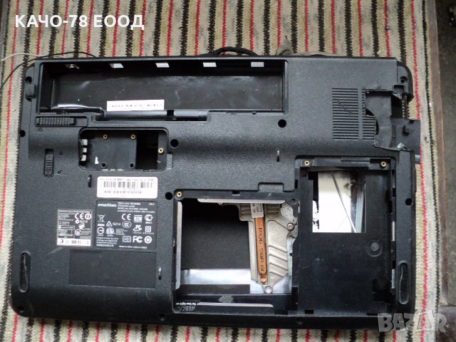 Лаптоп Emachines – D725, снимка 3 - Лаптопи за дома - 24863465