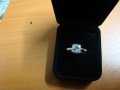 Дамски пръстен с диамант, снимка 1 - Пръстени - 19789646