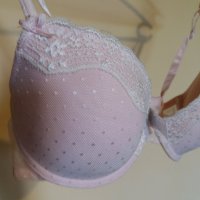 Дам.сутиен-марка-"O'lingerie",цвят-св.розов. Закупен от Германия., снимка 12 - Бельо - 22314655