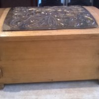 ретро дървена кутия с метален обков-1977г-22х16х11см, снимка 10 - Колекции - 24152627