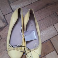 Нови обувчици "Zara", снимка 1 - Детски маратонки - 20547072