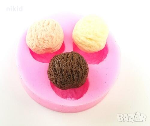 3 топки сладолед орехчета силиконов молд форма декорация торта мъфини украса, снимка 1