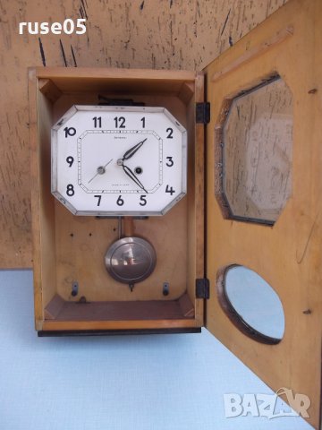 Часовник "Jantar" стенен съветски, снимка 2 - Стенни часовници - 25767657