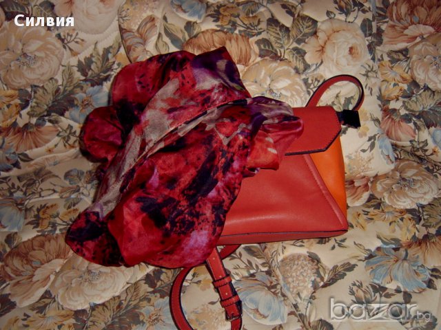 Дамска чанта , снимка 5 - Чанти - 13651083