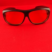 Слънчеви очила, снимка 1 - Слънчеви и диоптрични очила - 25421365