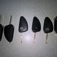 Ключове за Алфа Ромео 156 с 2 бутона - стари, снимка 2 - Части - 25115144