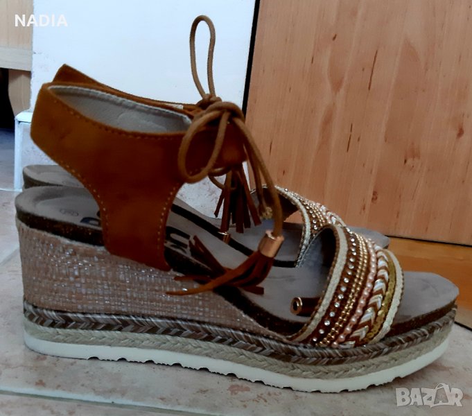 Сандали с платформа, снимка 1