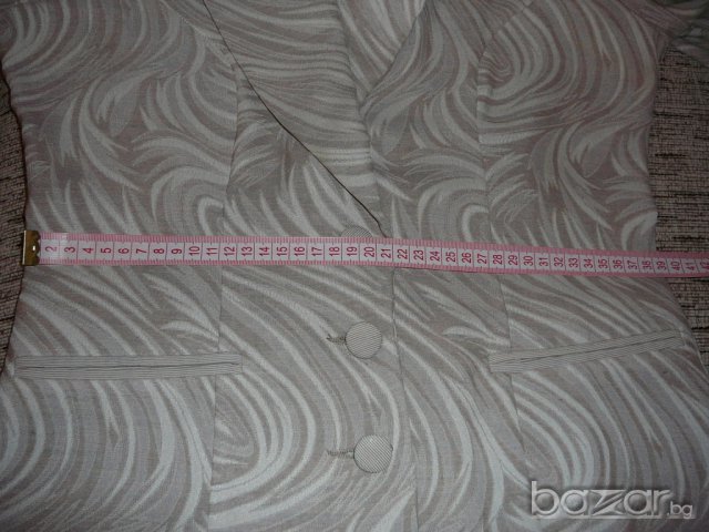 Дамски костюм на фирма Карина - Русе - 46 номер, снимка 14 - Костюми - 7626067