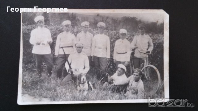 Стара военна фотография на офицери и войници с бели униформи, дебел картон, уникат, снимка 5 - Антикварни и старинни предмети - 13068348