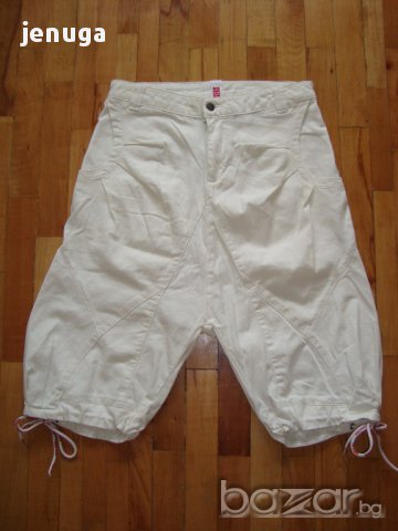 Готини потури TRS Trousers 26-27 номер, снимка 1 - Панталони - 13652330