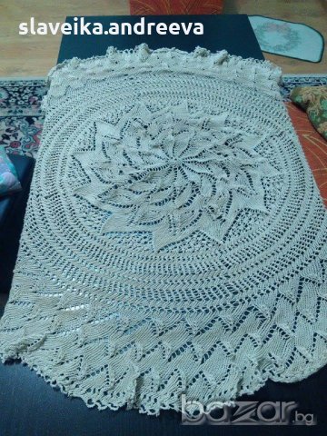 Продавам покривки плетени на 5 куки, снимка 2 - Декорация за дома - 16835687