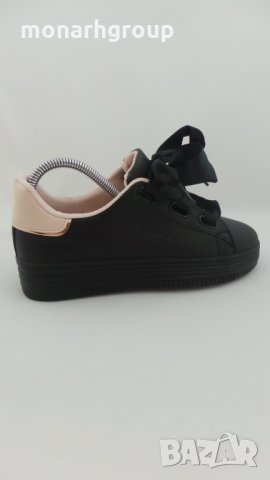 Дамски обувки Karolin, снимка 3 - Дамски ежедневни обувки - 25820962