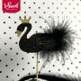 Черен лебед с пера и корона топер на клечка украса декорация торта парти