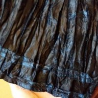 Дам.пола-"ESPRIT"/полиестер/,цвят-черно+петролено синьо. Закупена от Германия., снимка 5 - Поли - 21937498