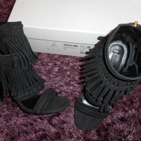 HUGO BOSS Fara Leather Heeled Sandals Fringe Detail, снимка 6 - Дамски обувки на ток - 21294425