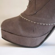 Сиви дамски обувки с платформа и ток Furiezza, снимка 3 - Дамски обувки на ток - 18441738