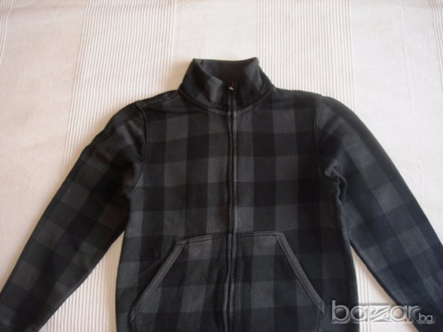 H& M, леко ватирано горнище, 140 см.  , снимка 2 - Детски якета и елеци - 16168152