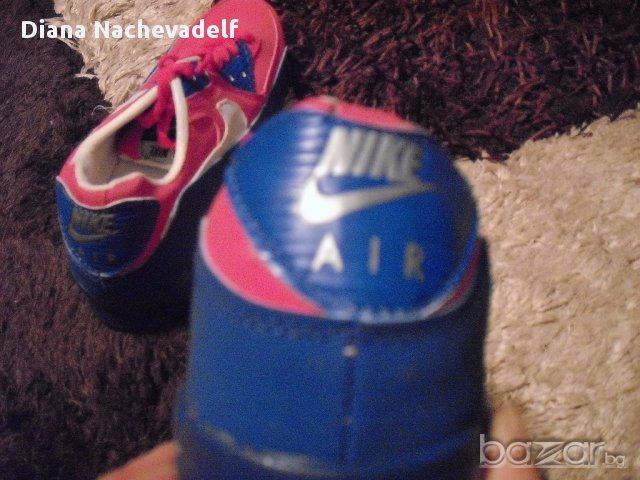 дамски маратонки НИКЕ, снимка 3 - Маратонки - 15634634