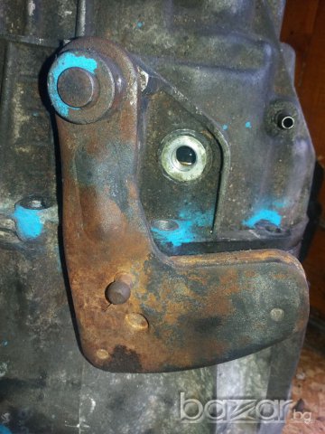Лапи и включватели на 5 и 6 степенни кутии за Рено,Опел бус, снимка 3 - Части - 17425730