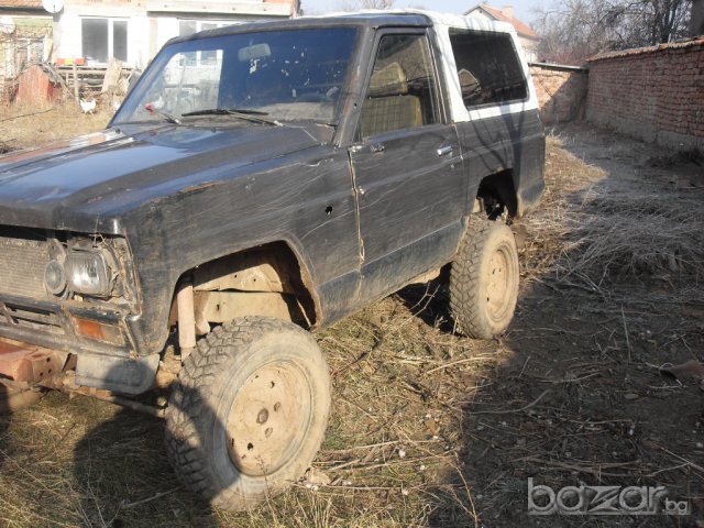 Продавам на части два броя Нисан Патрол-2800 бензин и 3300 дизел / Nissan Patrol, снимка 2 - Автомобили и джипове - 6777122