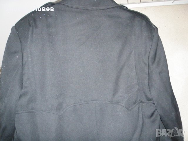 Продавам ново мъжко Манто с подплата., снимка 2 - Якета - 24284325