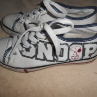 Кецове / спортни обувки Snoopy , снимка 1 - Кецове - 22934472