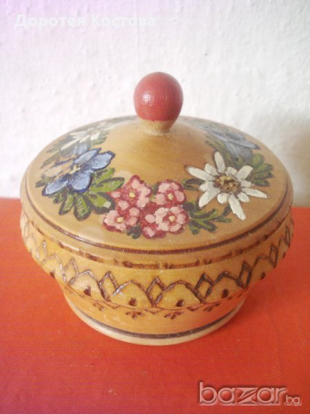 Стара рисувана кутия за бижута, снимка 1