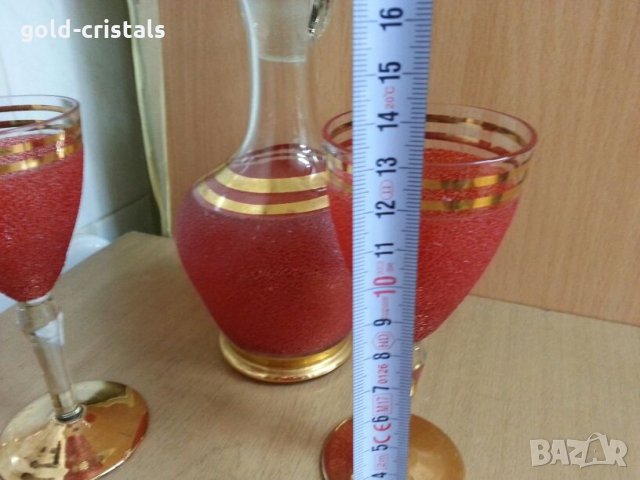 Стъклена гарафа и чаши, снимка 4 - Антикварни и старинни предмети - 25188647