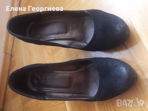 Продавам черни, високи,велурени обувки, снимка 4 - Дамски обувки на ток - 22817062