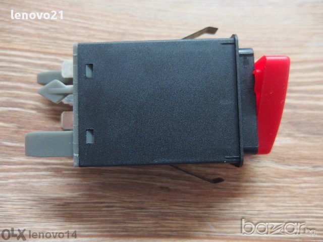 Ключ за Аварийни светлини за Skoda Octavia, снимка 3 - Части - 11585516