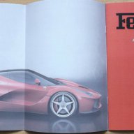 Книга списание брошура каталог Ferrari LaFerrari , снимка 3 - Списания и комикси - 10941682