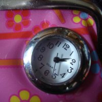 Оригинално детско портмоне с часовник-Hello Kitty;, снимка 2 - Други - 20754031