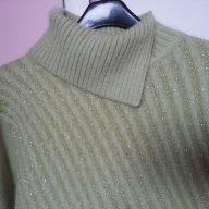 Дамски вълнен пуловер цвят резидав, снимка 2 - Блузи с дълъг ръкав и пуловери - 12768749