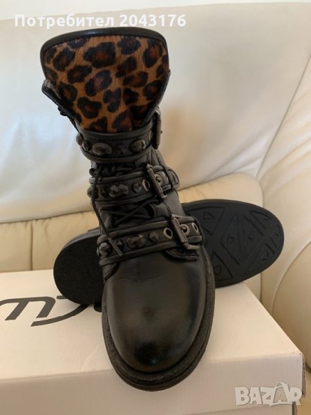 Боти, снимка 1