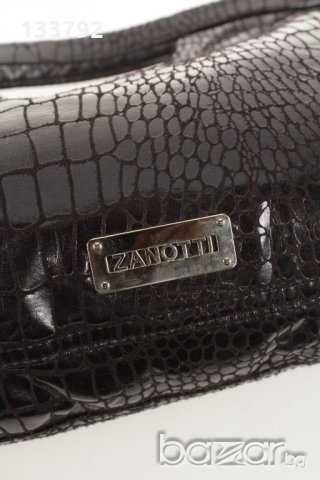 маркова чанта zanotti, снимка 2 - Чанти - 14848297