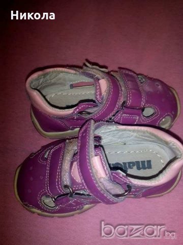 Затворени детски сандали, снимка 2 - Детски маратонки - 18970038