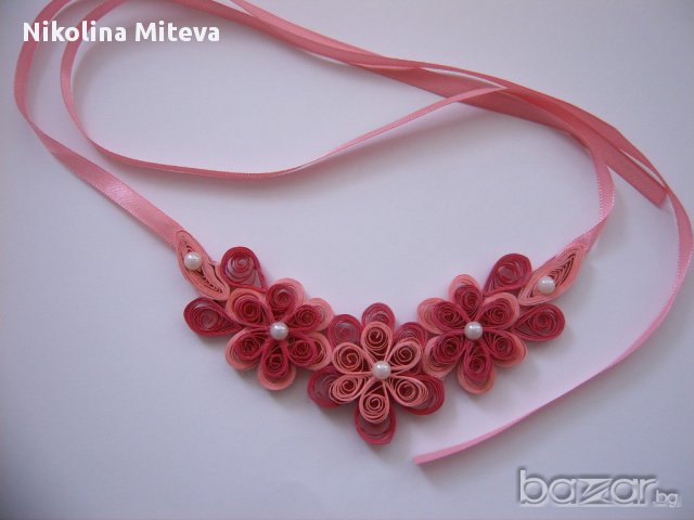 Колие " Розов цвят"