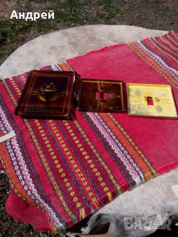 Стара капачка за електрически ключ,капачки, снимка 2 - Антикварни и старинни предмети - 24936292