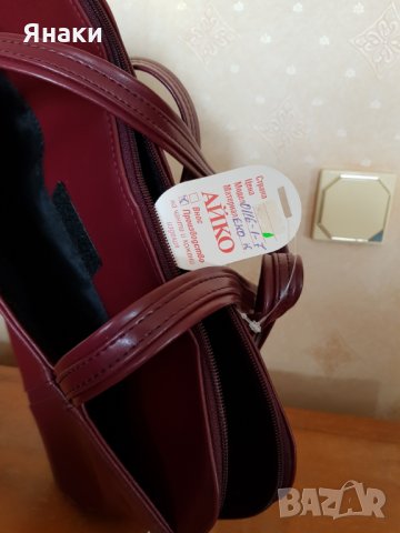 Дамска чанта, снимка 6 - Чанти - 25340756