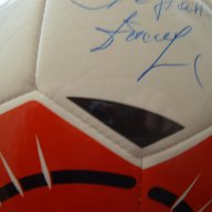 колекционерска футболна топка Адидас с автограф на ДИМИТЪР ПЕНЕВ, снимка 2 - Други ценни предмети - 14107060