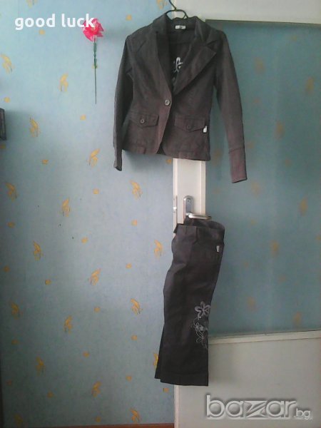 Пролетно-летен костюм,с бродерия на панталона,размер М,10ЛВ., снимка 1