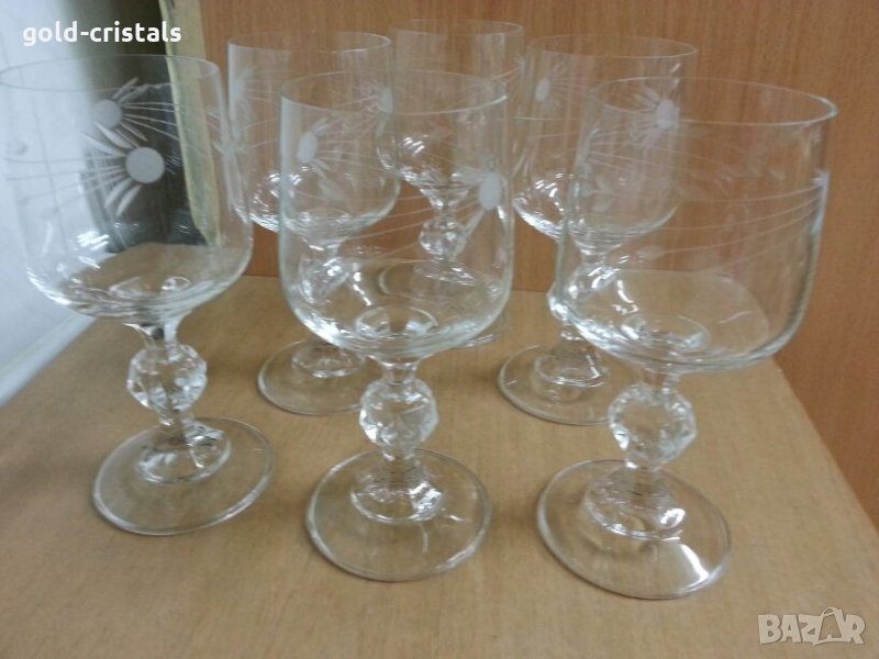 Кристални чаши за вино гравирани, снимка 1
