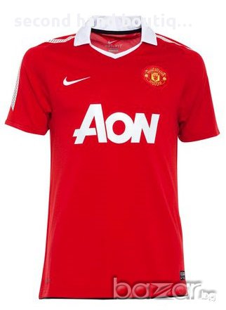 Намалена Nike Man Utd футболна тениска екип сезон 2010/2011, снимка 1 - Спортни дрехи, екипи - 11352911