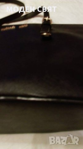 Дамска чанта MICHAEL KORS, снимка 2 - Чанти - 22923504