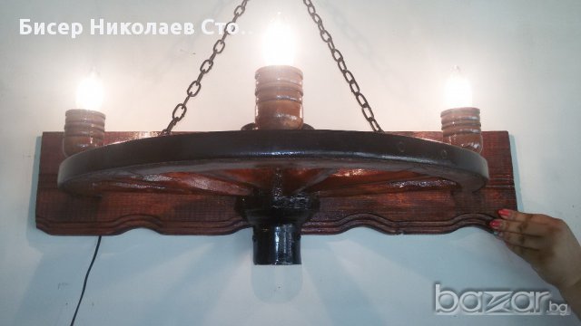 Етно стенна лампа-аплик от колело на каруца с ръчно изработени дървени чашки!, снимка 8 - Лампи за стена - 9066252