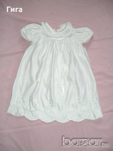 Сатенена рокличка 0-3 месеца, снимка 1 - Бебешки рокли - 18179824