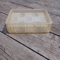 Стара пластмасова кутия, снимка 7 - Антикварни и старинни предмети - 18965252