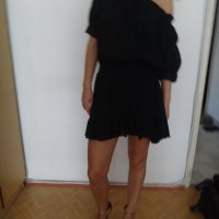 Черна рокля Michael Kors, снимка 8 - Рокли - 18973346